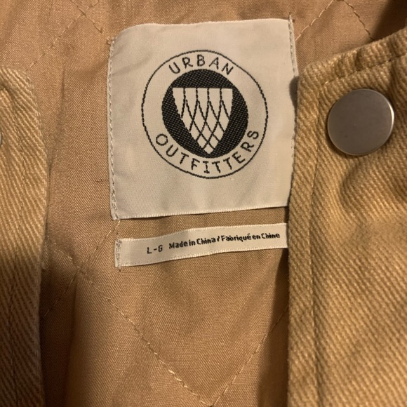 Women’s Insulated Cute Jacket - Picture 4 of 5